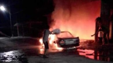 Queman autos y golpean equipo de campaña de candidata de Tamaulipas