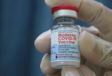 Moderna asegura que su vacuna contra COVID es segura en menores