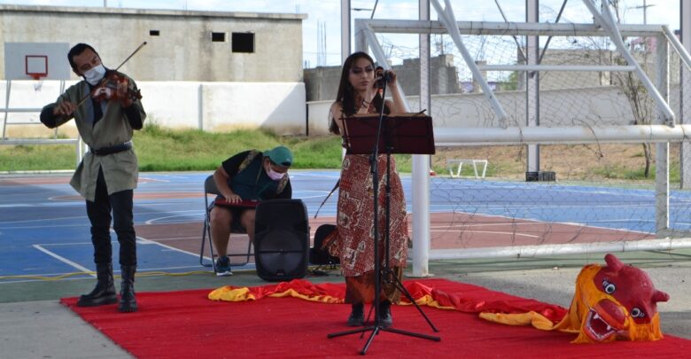 Realizan en Nuevo Laredo espectáculo de danza folclórica y narración oral en el SEDATU