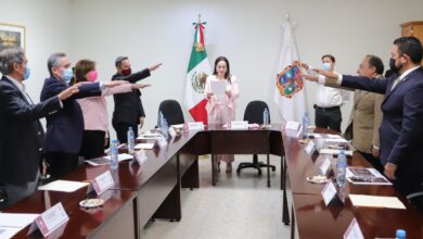 Toman protesta a nuevo director general del ICCE de Nuevo Laredo