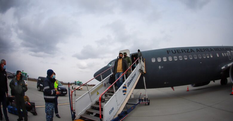 Arriba el Boeing de la Fuerza Aérea Mexicana a Rumania