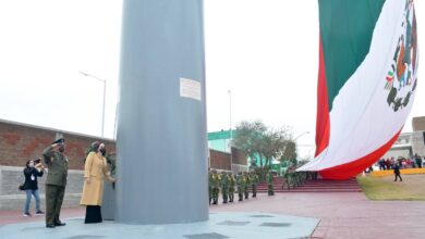 Conmemoran autoridades de Nuevo Laredo Día de la Bandera