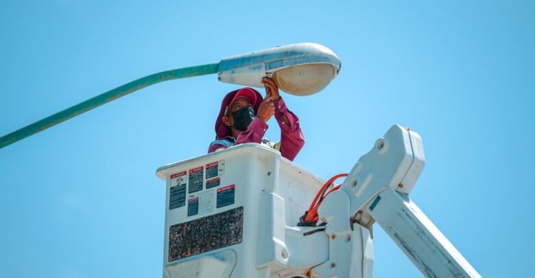 Iluminarán sector oriente con el programa “Nuevo Laredo se Prende”