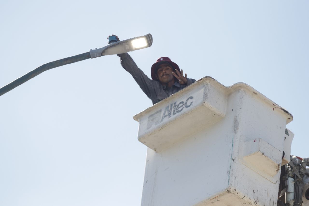 Iluminarán sector oriente con el programa “Nuevo Laredo se Prende”