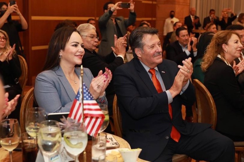 Impulsa embajador Ken Salazar y alcaldes de ambos Laredos Proyecto de Río Binacional