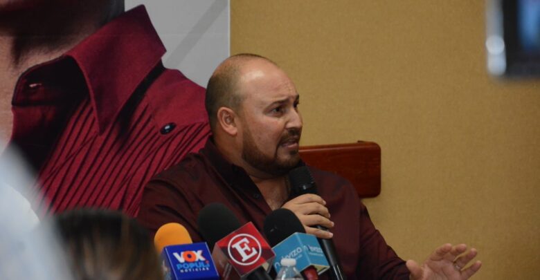 Actúa Cabeza de Vaca con hipocresía política durante la transición: Hector Villegas