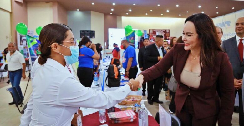 Llevamos a Nuevo Laredo a otro nivel: Carmen Lilia Canturosas Villarreal