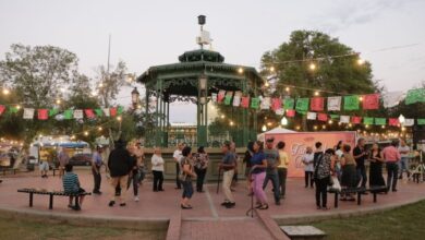 Reactivan dinamismo y economía del Centro Histórico de Nuevo Laredo con Viernes de Danzón