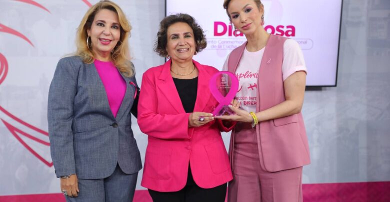 Encabeza Gobierno de Nuevo Laredo ‘Día Rosa’ para sensibilizar sobre el cáncer de mama