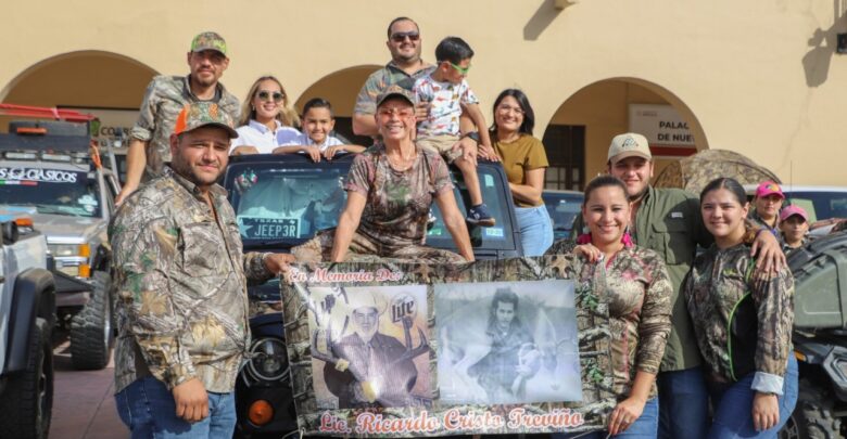 Participan cazadores en Desfile Cinegético en Nuevo Laredo