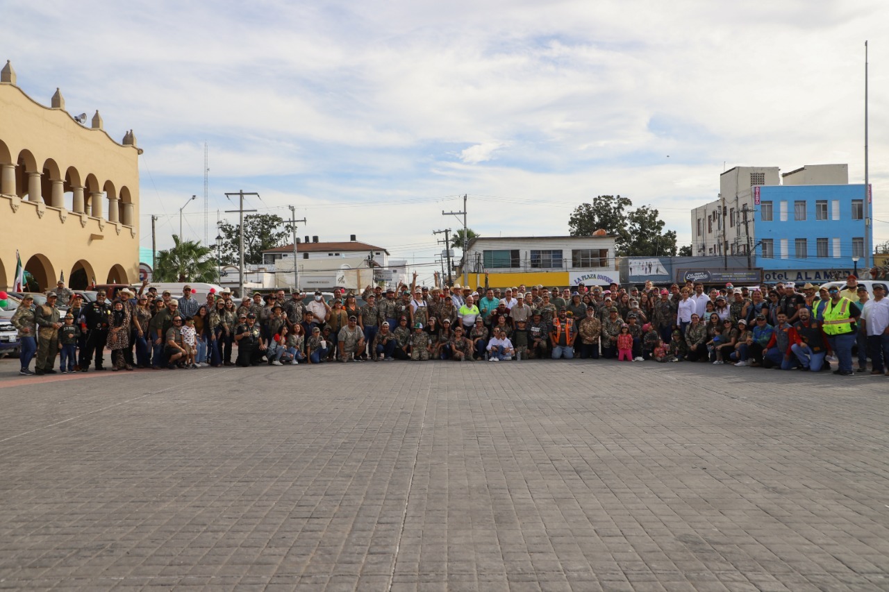 Participan cazadores en Desfile Cinegético en Nuevo Laredo