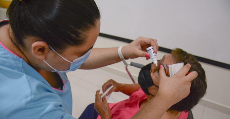 Convoca DIF Nuevo Laredo a registrarse para campaña permanente de cirugía de cataratas