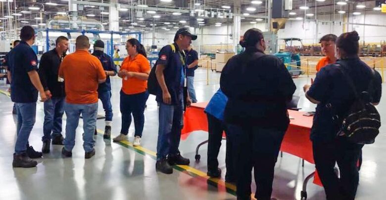 Lleva INMUJER servicios y atenciones a empresas de Nuevo Laredo