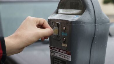 Responden neolaredenses a buen uso de estacionómetros