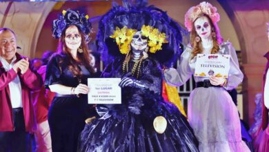 Vive Nuevo Laredo tradiciones mexicanas de Día de Muertos