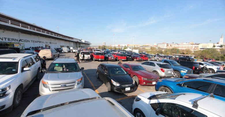 Mantiene Nuevo Laredo liderazgo en cruce de paisanos