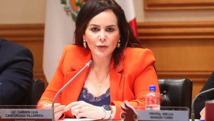 Se pronuncia Carmen Lilia Canturosas contra difusión de ‘fake news’ de Nuevo Laredo