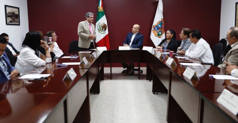 Nombran a nuevo director del IMPLADU; impulsarán proyectos de desarrollo urbano en Nuevo Laredo