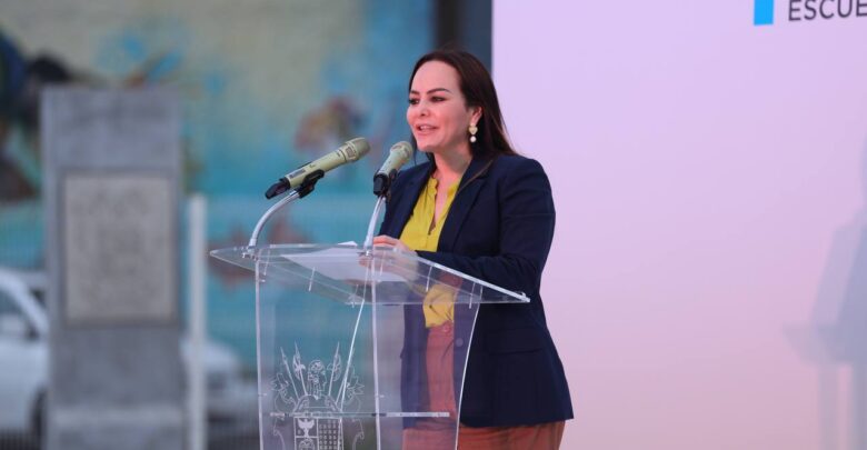 Entrega Carmen Lilia 34 obras en el sector Centro de Nuevo Laredo