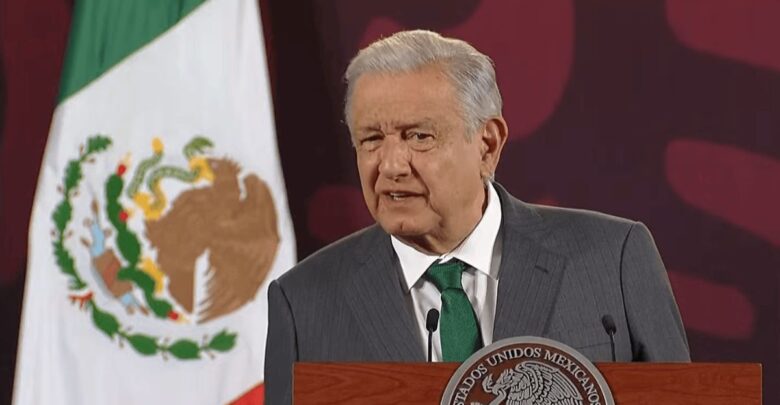 López Obrador niega expropiación de afores para fondo de pensiones
