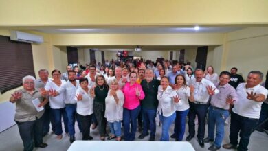 Carmen Lilia Canturosas recibe respaldo de estructura educativa en Nuevo Laredo