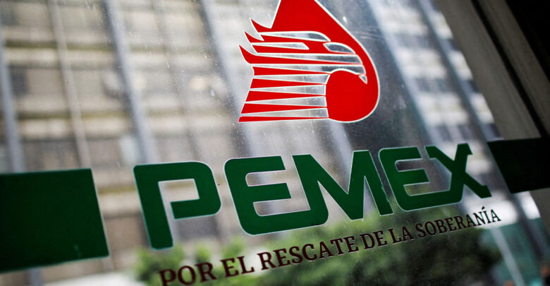 Pemex enfrenta caída del 92% en ganancias en el primer trimestre de 2024