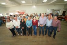 Ganaderos de Nuevo Laredo dan apoyo total a Carmen Lilia Canturosas