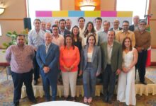 Consolida Carmen Lilia Canturosas compromiso con desarrollo económico en foro “Diálogo por un mejor Nuevo Laredo”
