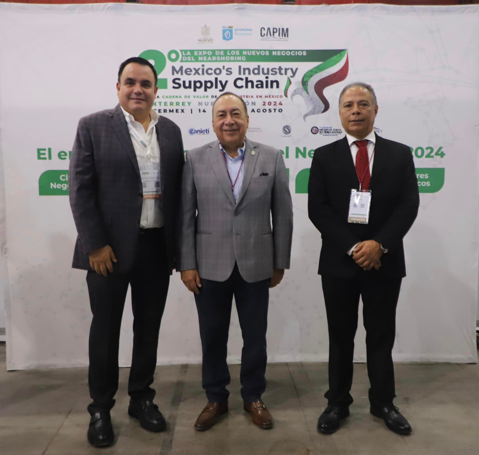 Expone Gobierno Municipal ventajas competitivas de Nuevo Laredo en congreso de Monterrey