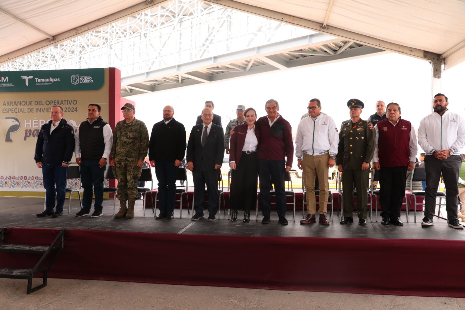 Gobernador Américo Villarreal y alcaldesa Carmen Lilia Canturosas dan banderazo de arranque a operativo Héroes Paisanos en Nuevo Laredo