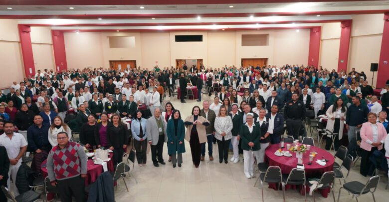 Reconoce alcaldesa Carmen Lilia Canturosas a enfermeras y enfermeros de Nuevo Laredo por su labor humanista