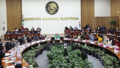 INE publica listas y se deslinda de errores en los registros