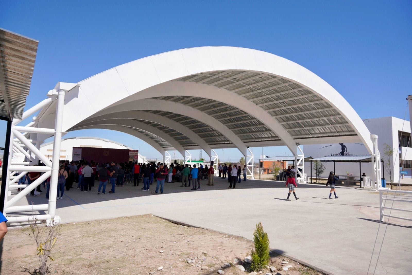 Alcaldesa Carmen Lilia Canturosas entrega obras de infraestructura educativa en beneficio de más de 1,600 estudiantes
