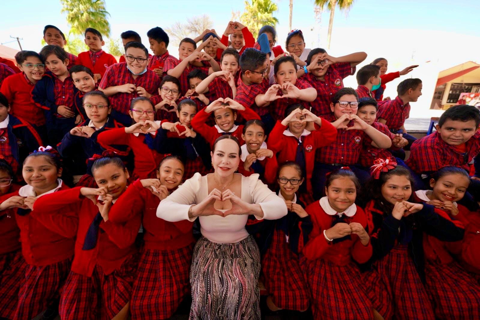 Alcaldesa Carmen Lilia Canturosas entrega obras de infraestructura educativa en beneficio de más de 1,600 estudiantes