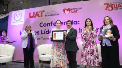 Impulsa alcaldesa Carmen Lilia Canturosas liderazgo femenino en foro de la UAT