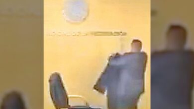 Juez renuncia públicamente en plena audiencia en protesta por la elección judicial