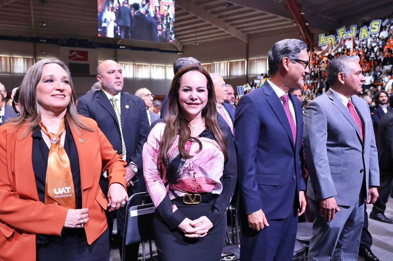 Reconoce la alcaldesa Carmen Lilia Canturosas labor del rector Dámaso Anaya Alvarado en su primer informe de actividades