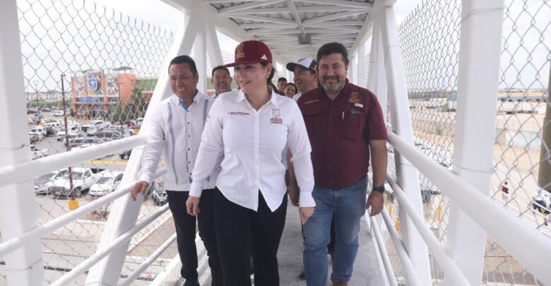 Inaugura alcaldesa Carmen Lilia Canturosas puente peatonal en Colinas del Sur
