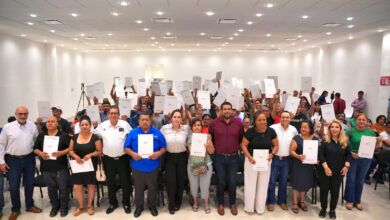 Gobierno federal, estatal y municipal aseguran patrimonio de 100 familias con entrega de escrituras