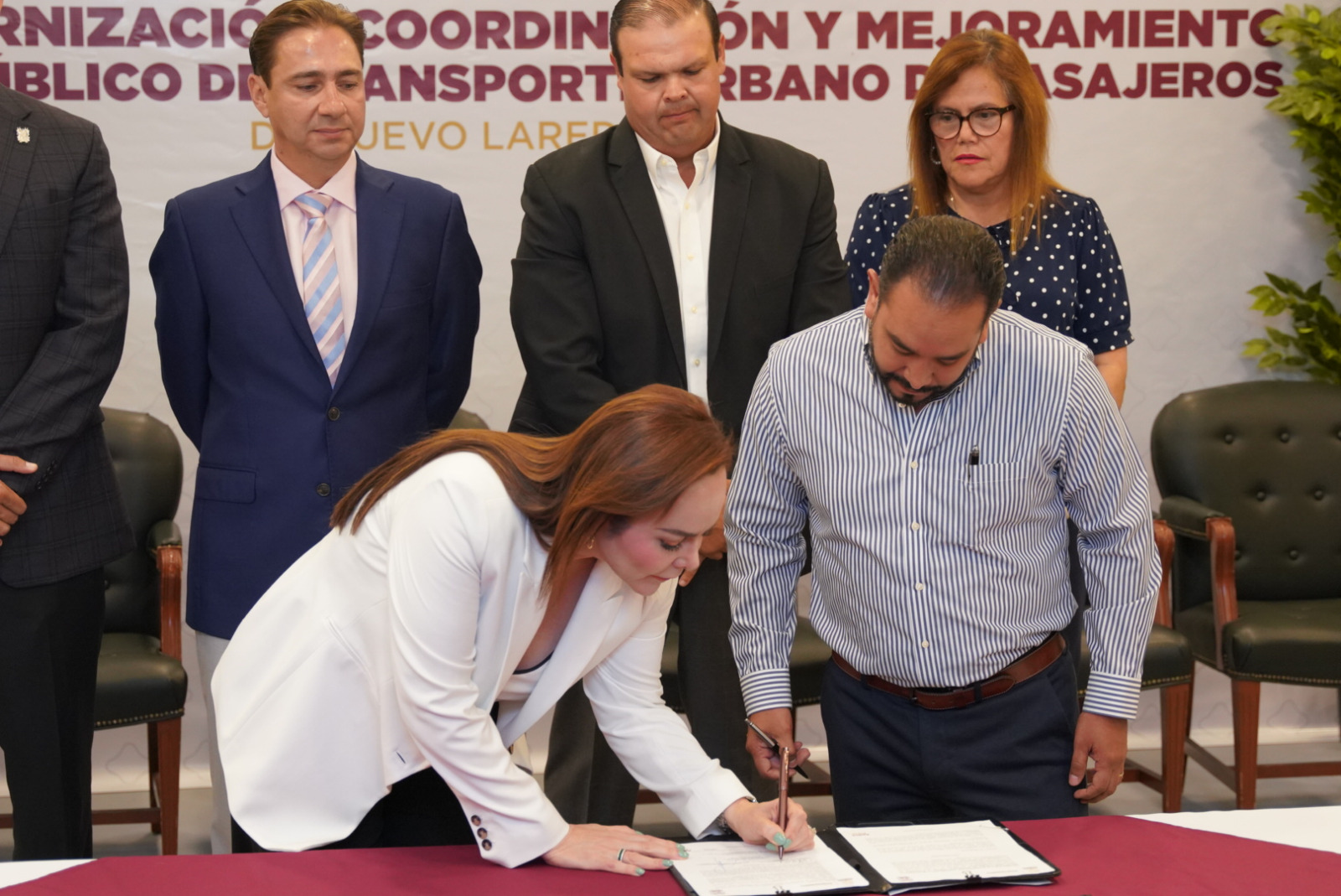 Carmen Lilia Canturosas impulsa histórico cambio en el transporte público de Nuevo Laredo