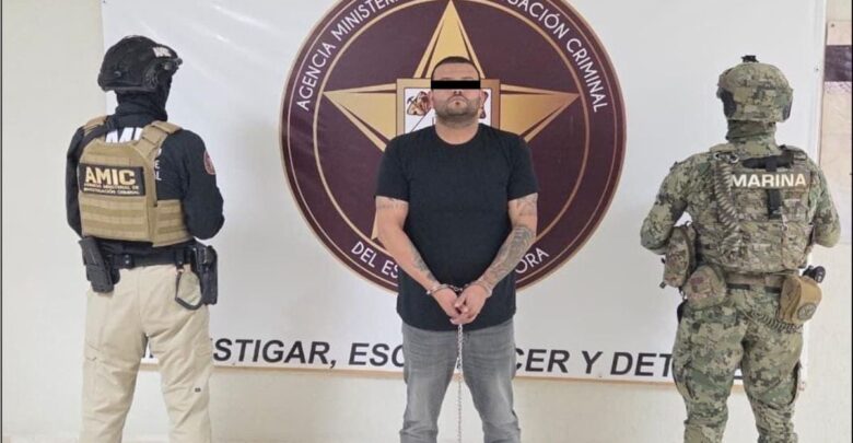 Cae en Sonora “El Tomate”, presunto miembro de “Los Gigios” Cae en Sonora “El Tomate”, presunto miembro de “Los Gigios”