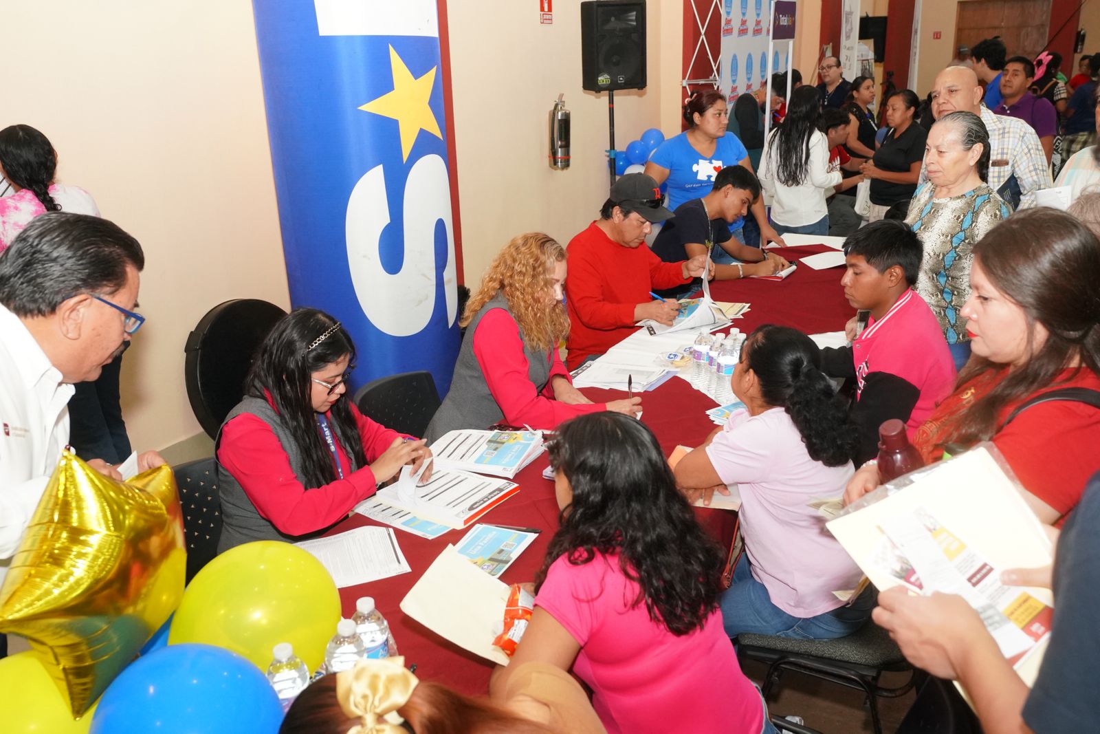 Impulsan desarrollo económico en Nuevo Laredo con la Feria Nacional de Empleo para Grupos Vulnerables 2025