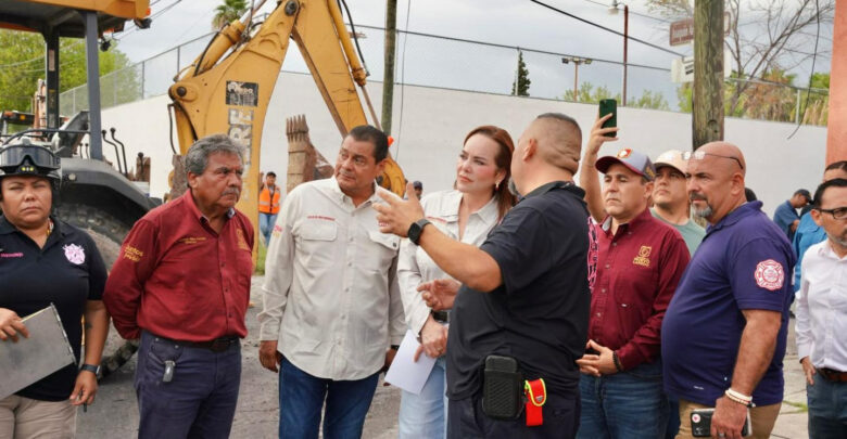 Familias afectadas de la colonia Infonavit serán apoyadas a través del seguro patrimonial del Gobierno de Nuevo Laredo Familias afectadas de la colonia Infonavit serán apoyadas a través del seguro patrimonial del Gobierno de Nuevo Laredo
