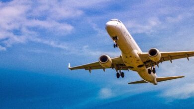 Más aerolíneas cancelan vuelos a Caracas por creciente riesgo en el Caribe