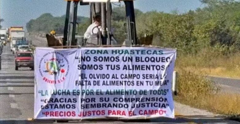 Segob afirma que no hay motivos para bloqueos de campesinos y transportistas Segob afirma que no hay motivos para bloqueos de campesinos y transportistas
