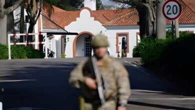 Investigan muerte de soldado argentino dentro de la residencia presidencial de Milei