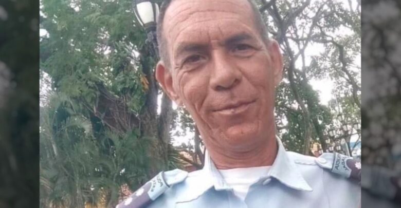 Muere policía detenido por presunta traición a la patria en Venezuela