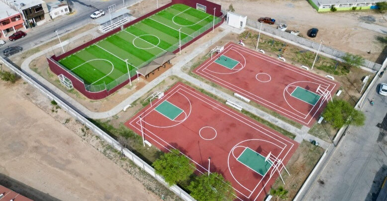 Carmen Lilia Canturosas entrega obras de infraestructura deportiva y bienestar comunitario en colonia Nueva Era