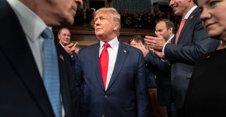 Trump responde a la Corte con nuevo arancel global del 10% Trump responde a la Corte con nuevo arancel global del 10%