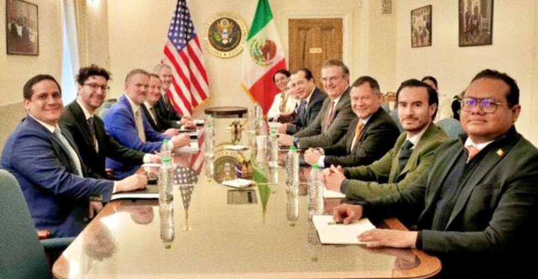México y EU arrancan diálogo para revisión del T-MEC